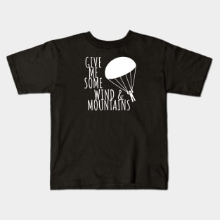 Paragliding wind & mountains Kids T-Shirt